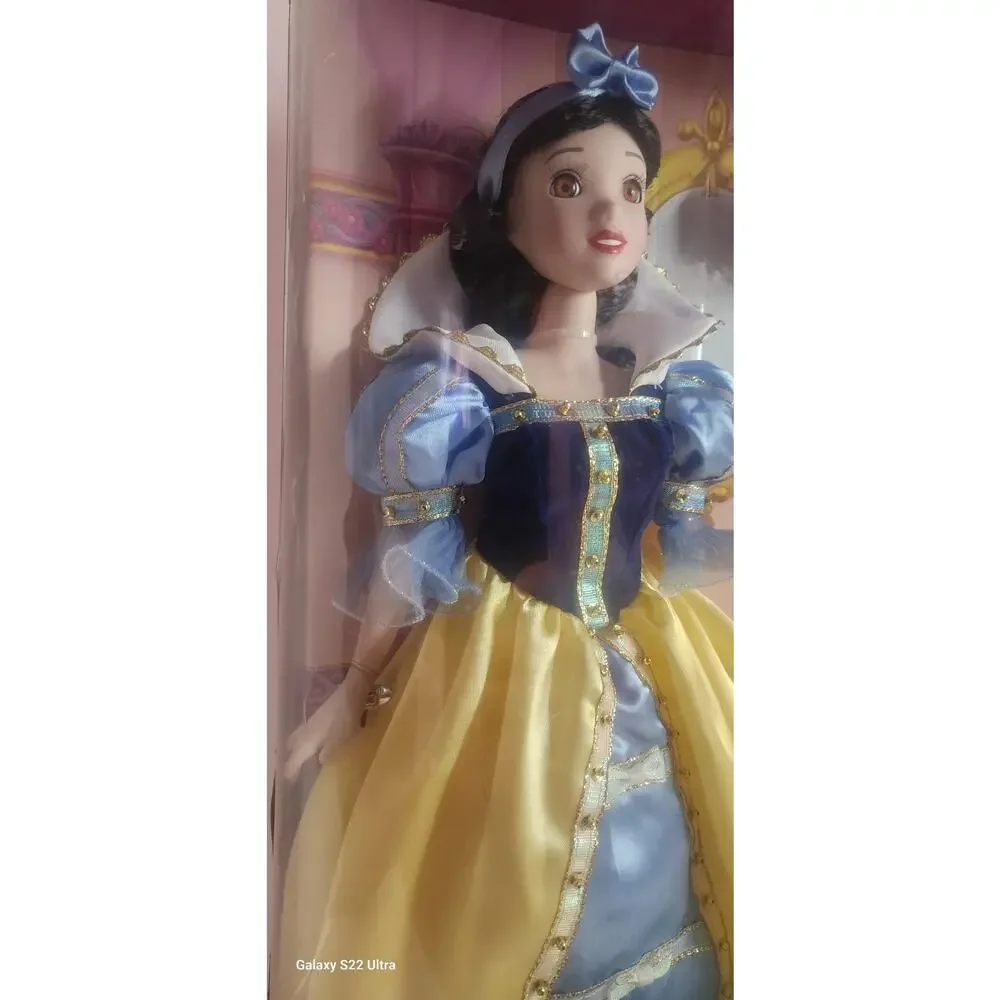 Snow White Disney Princess Porcelain Brass Key Collectible Doll